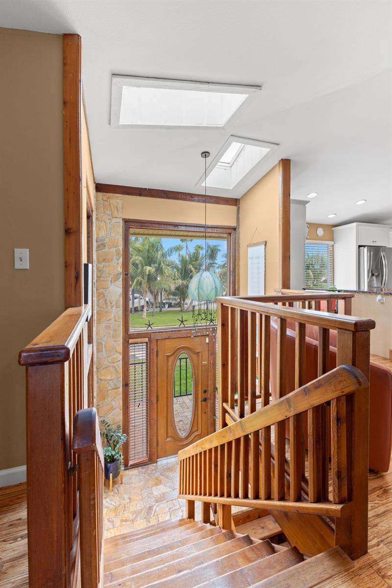 17608 STERLING TER, REDINGTON SHORES, FL, 33708