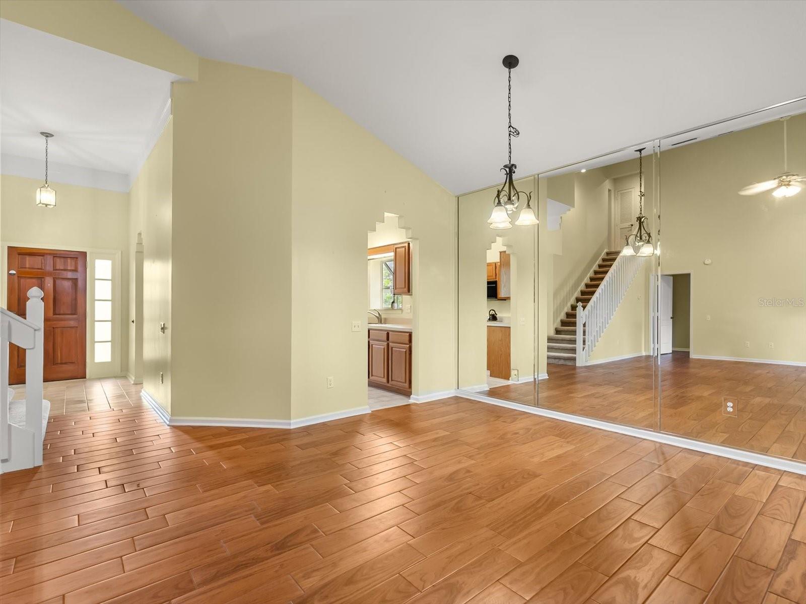 3561 VENTURA CLUB CIR, ORLANDO, FL, 32822