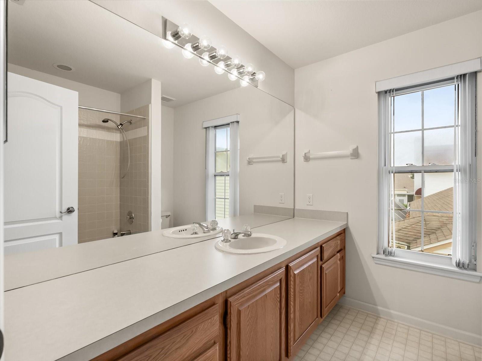 3561 VENTURA CLUB CIR, ORLANDO, FL, 32822