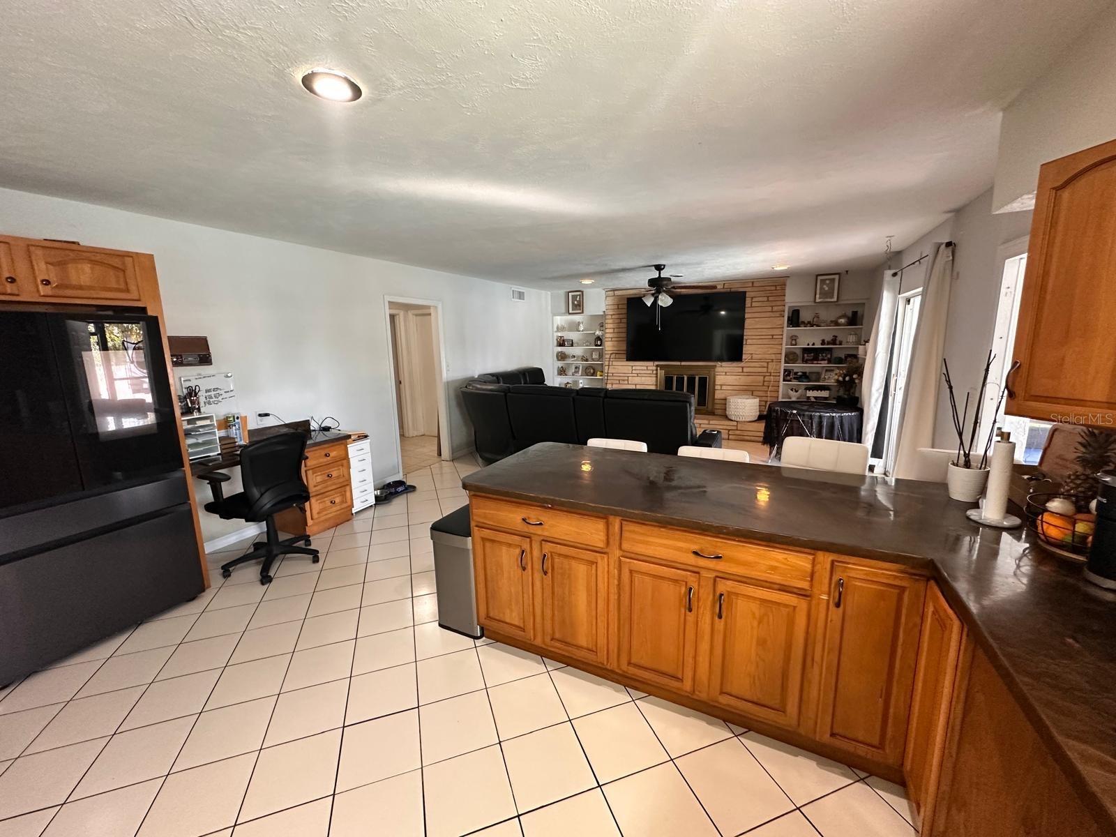 613 ROYAL CREST WAY, BRANDON, FL, 33511