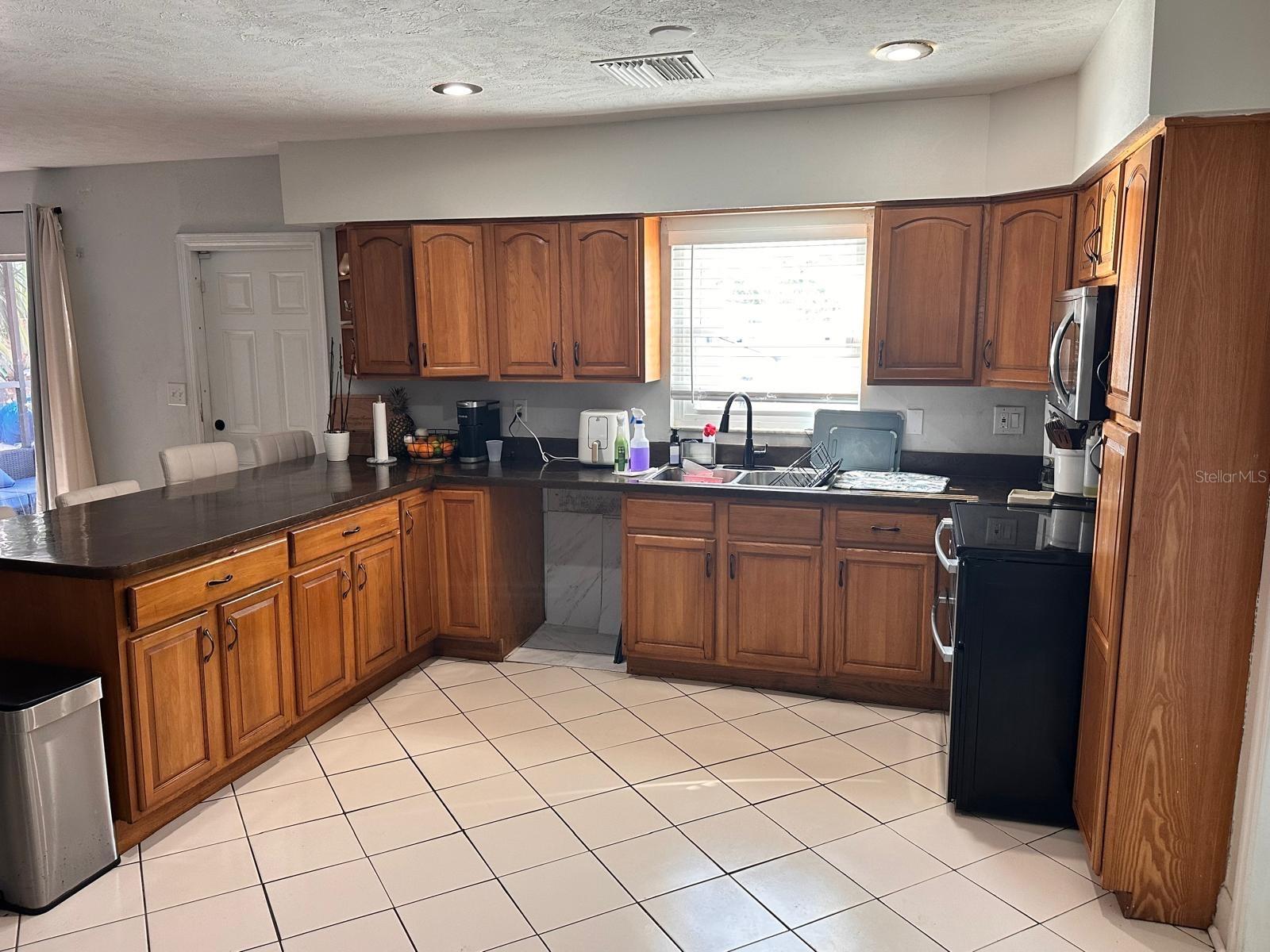 613 ROYAL CREST WAY, BRANDON, FL, 33511