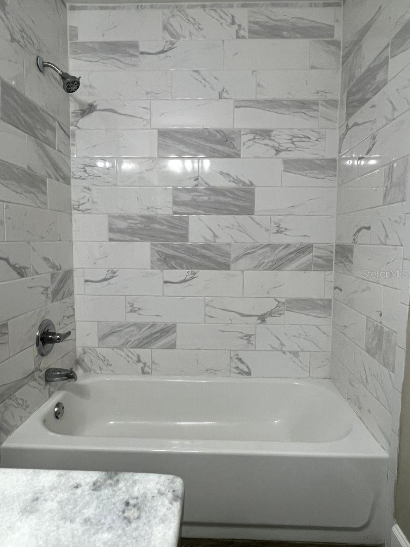 1413 THISTLEDOWN DR, BRANDON, FL, 33510