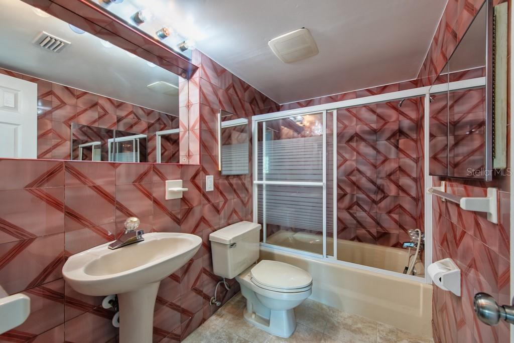 6964 GRANDE VISTA WAY S, ST PETERSBURG, FL, 33707