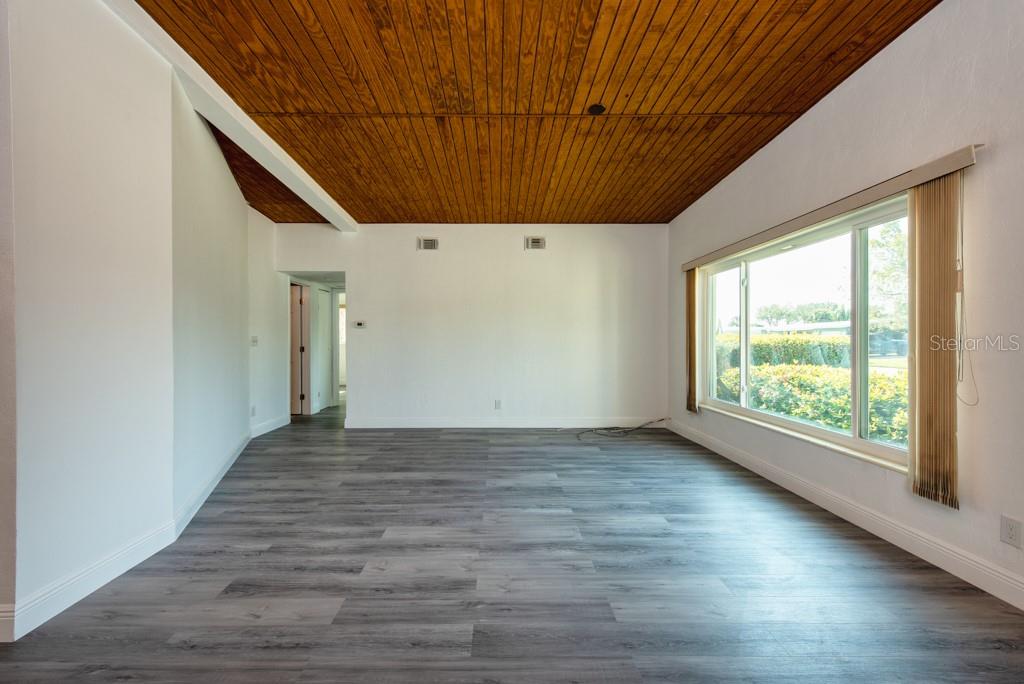 6964 GRANDE VISTA WAY S, ST PETERSBURG, FL, 33707