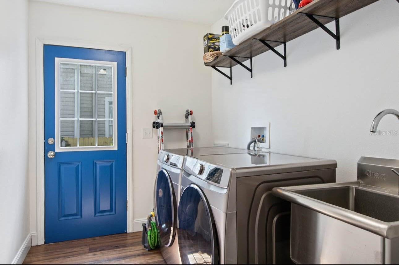 2330 W SAINT LOUIS ST, TAMPA, FL, 33607