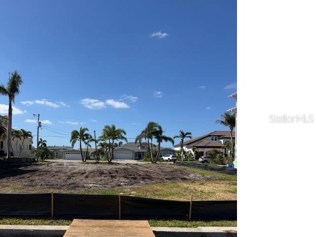 35 SUNSET BAY DR, BELLEAIR, FL, 33756