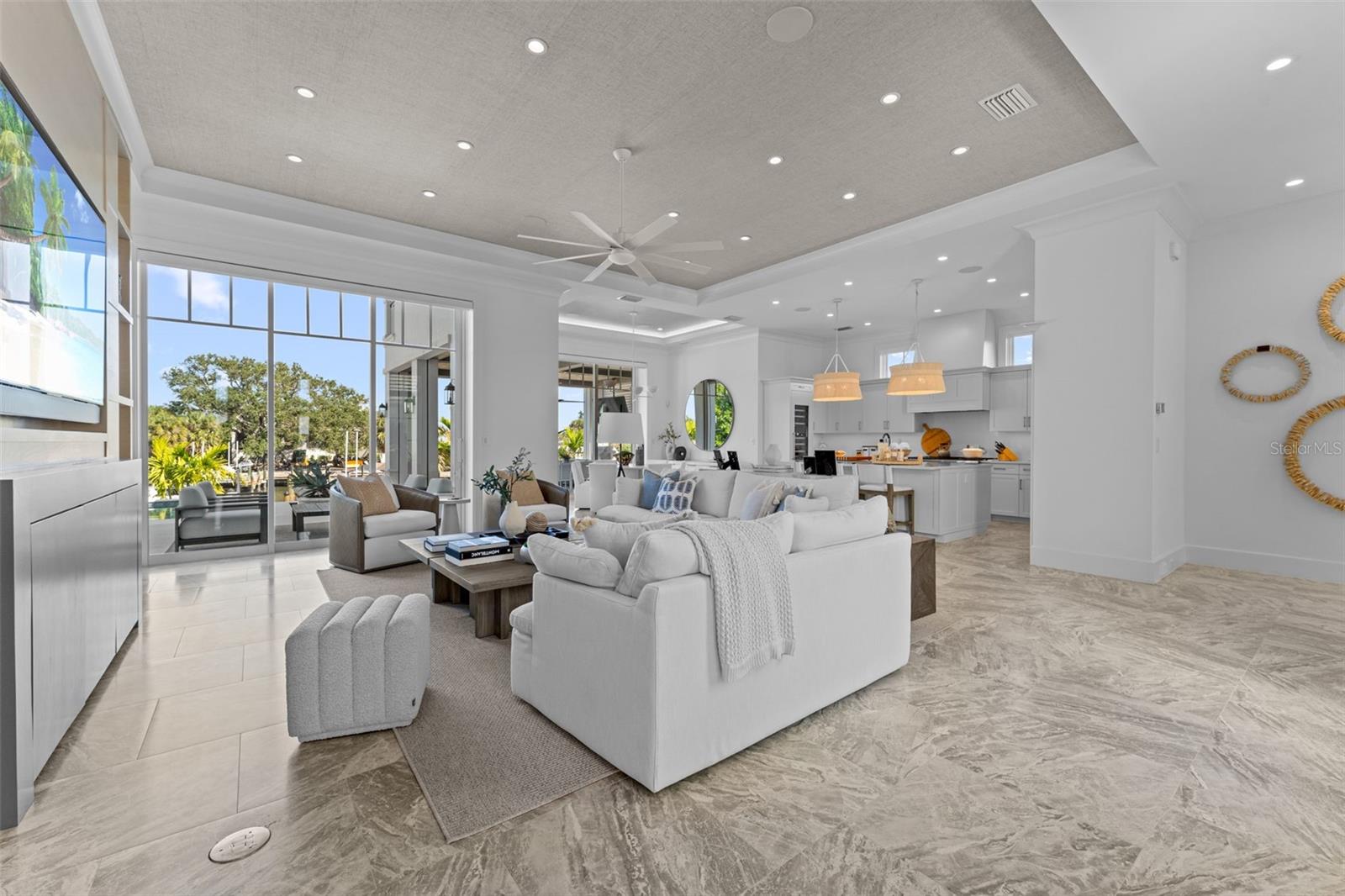 A4670094 Property Photo