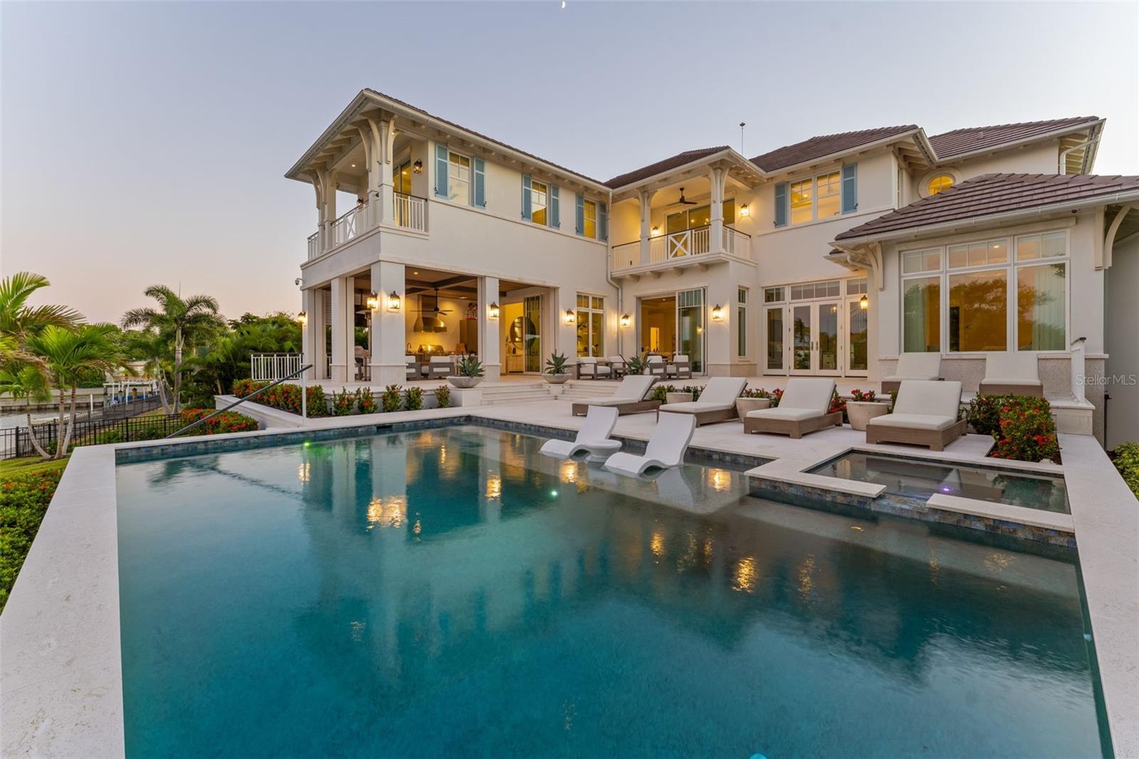 A4670094 Property Photo