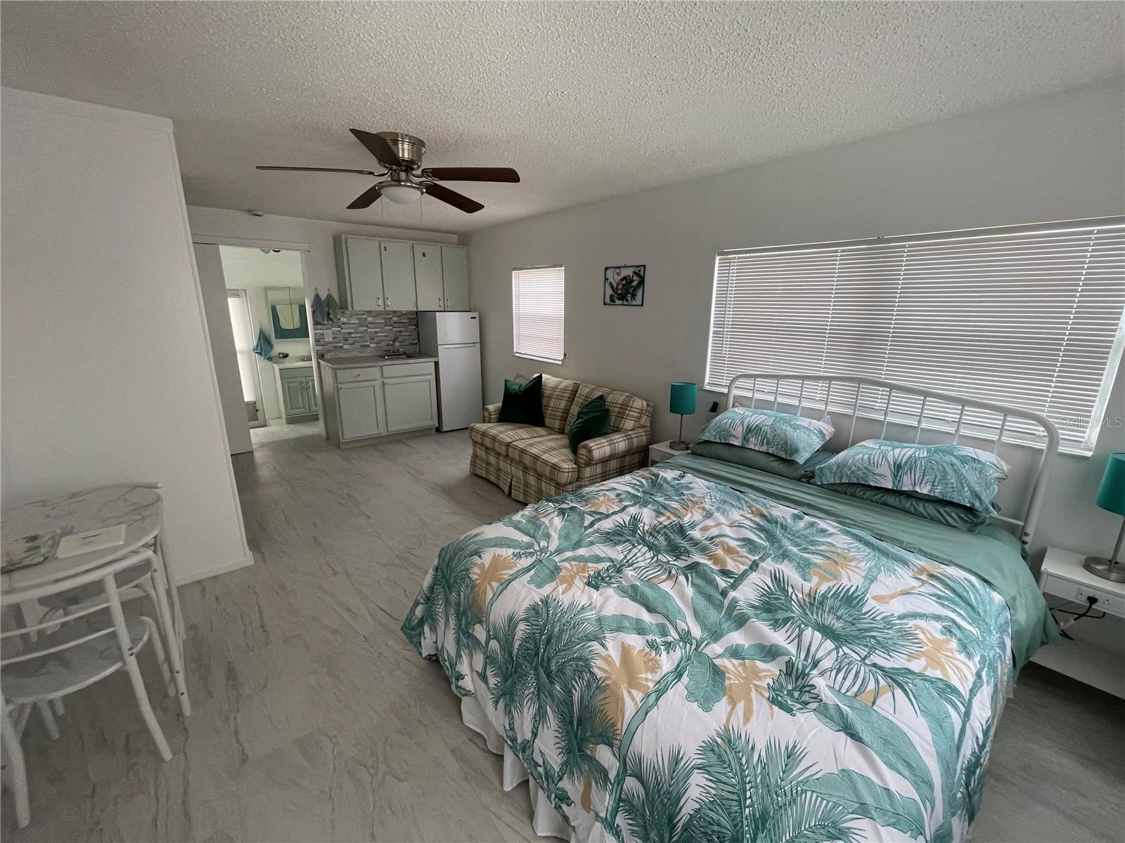 1635 OMAHA ST #B, PALM HARBOR, FL, 34683