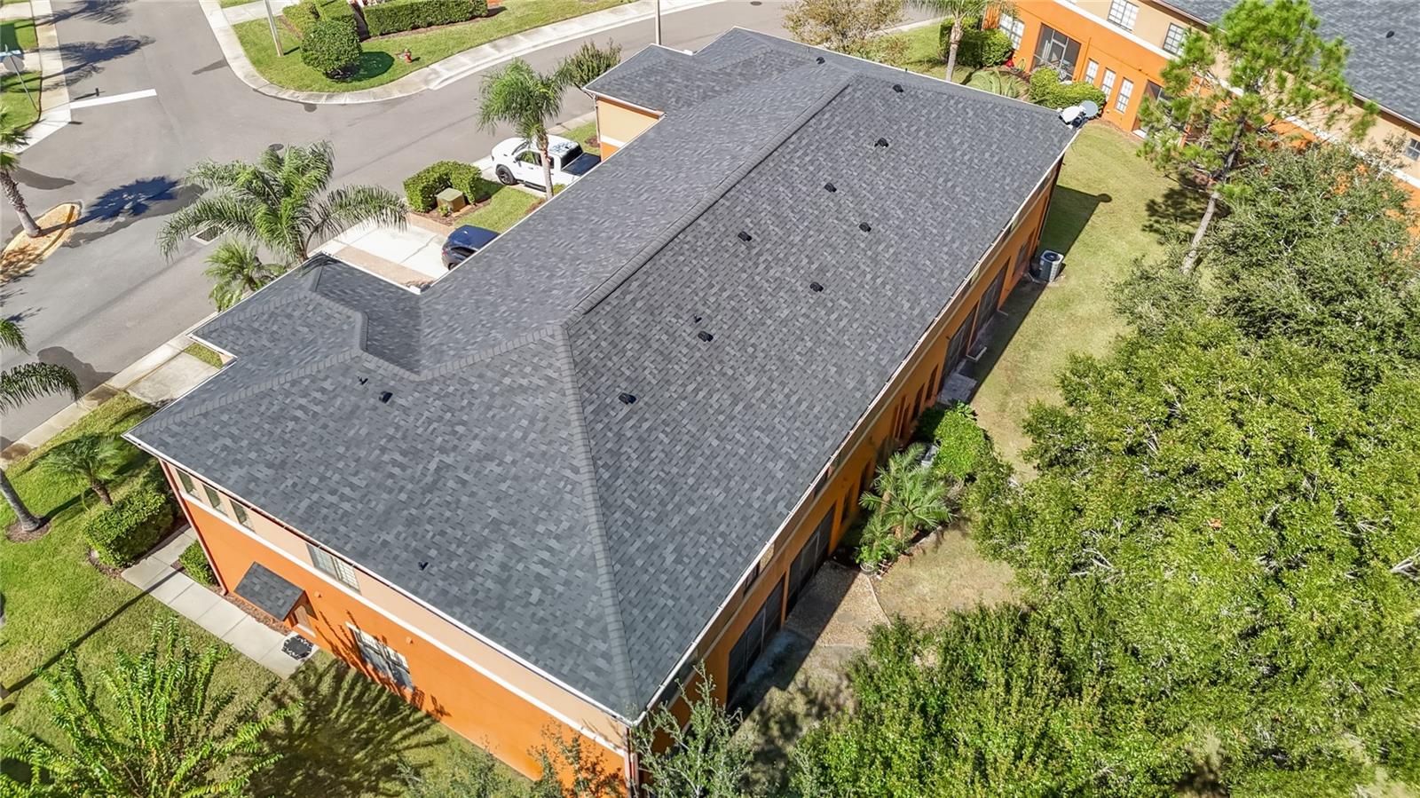 1046 TULLAMORE DR, WESLEY CHAPEL, FL, 33543