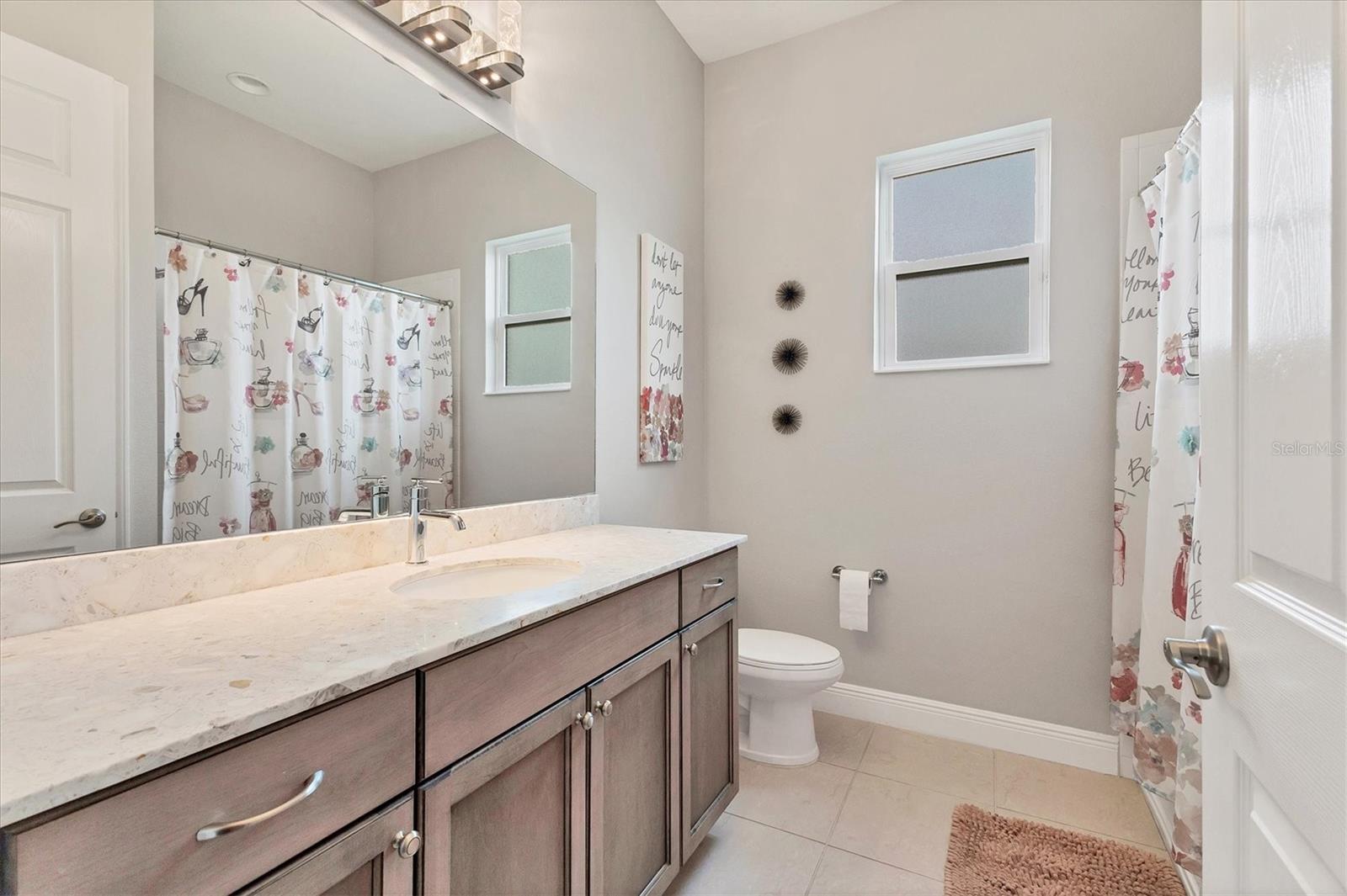 6261 CHAMPIONS ROW ST, BRADENTON, FL, 34210