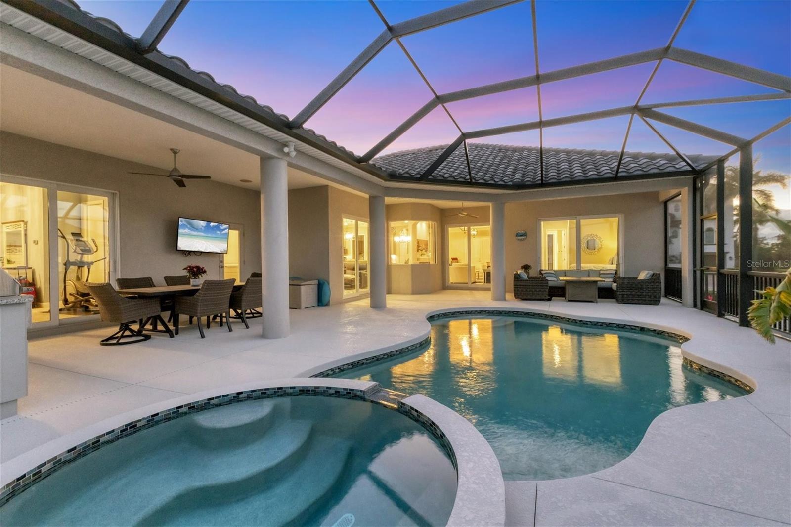 6261 CHAMPIONS ROW ST, BRADENTON, FL, 34210