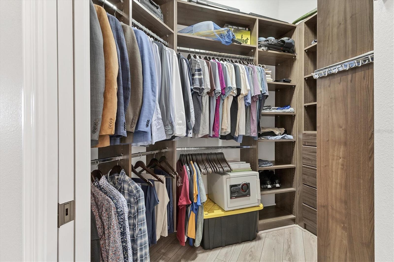 6261 CHAMPIONS ROW ST, BRADENTON, FL, 34210