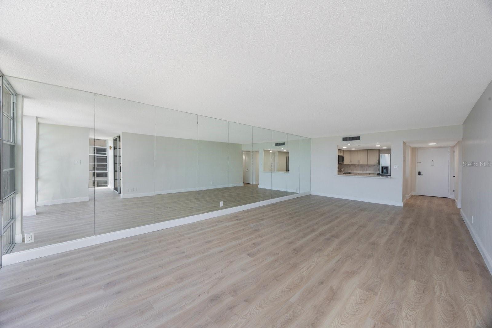 7400 SUN ISLAND DR S #806, SOUTH PASADENA, FL, 33707