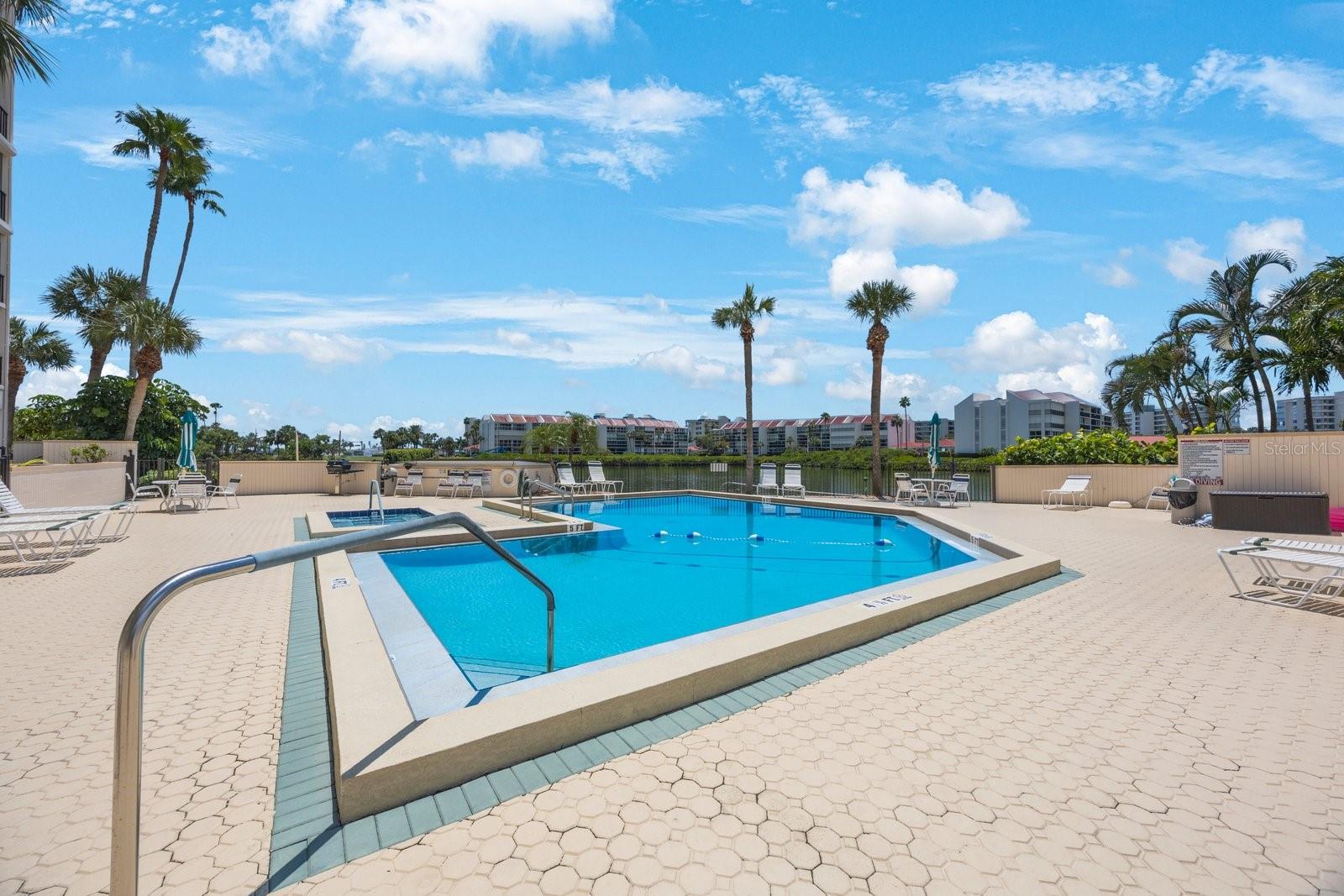 7400 SUN ISLAND DR S #806, SOUTH PASADENA, FL, 33707