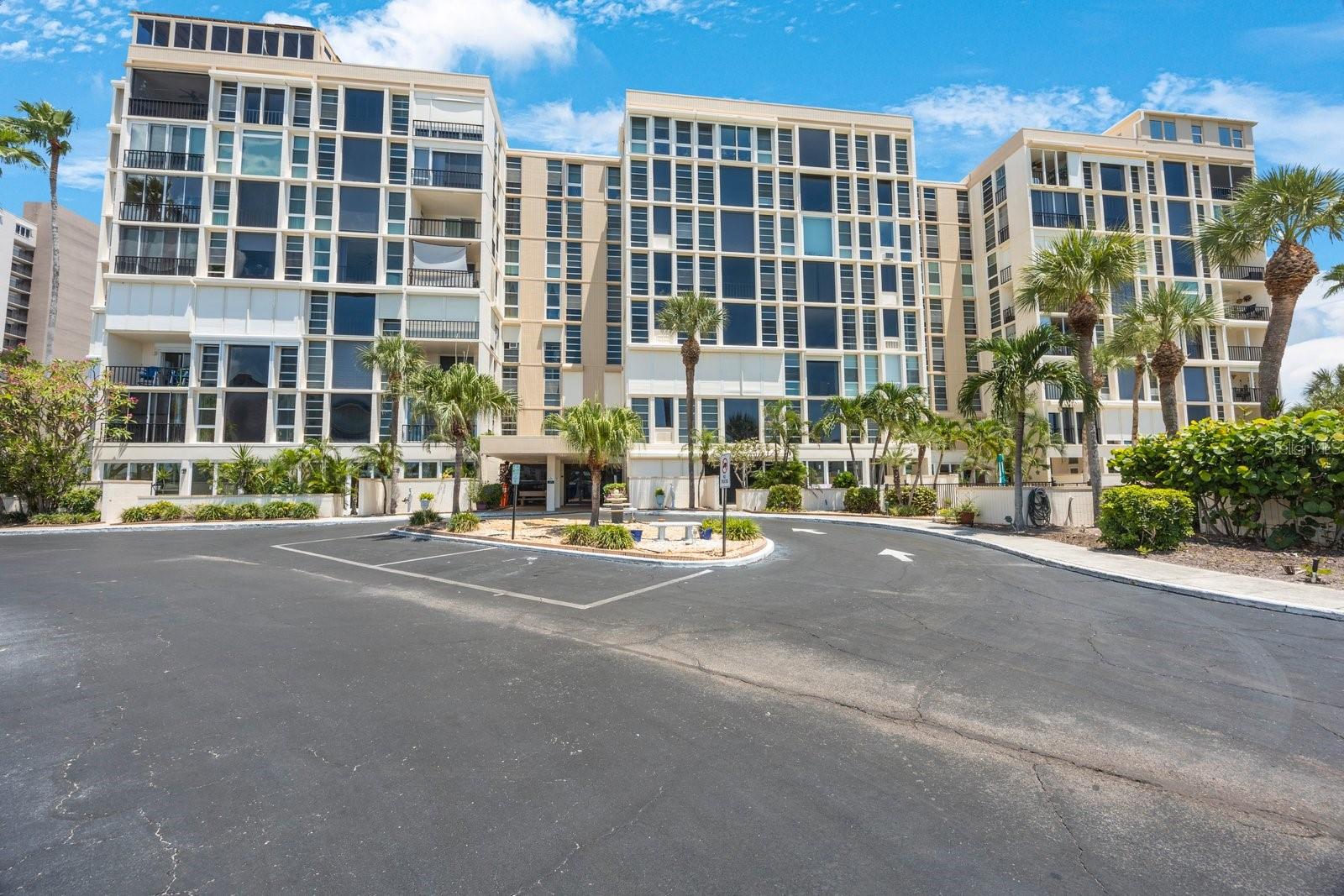 7400 SUN ISLAND DR S #806, SOUTH PASADENA, FL, 33707