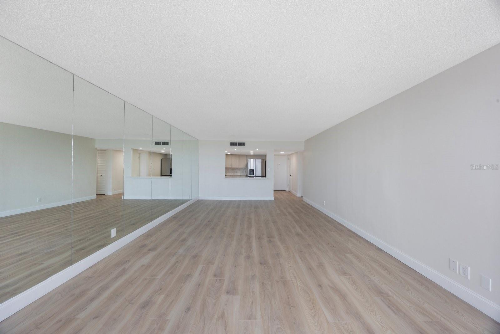 7400 SUN ISLAND DR S #806, SOUTH PASADENA, FL, 33707