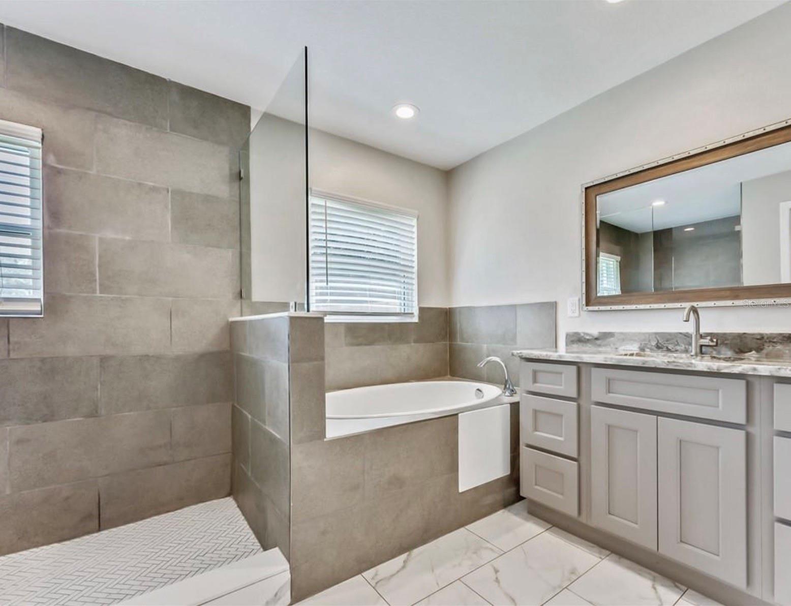 917 HERMAN AVE, ORLANDO, FL, 32803