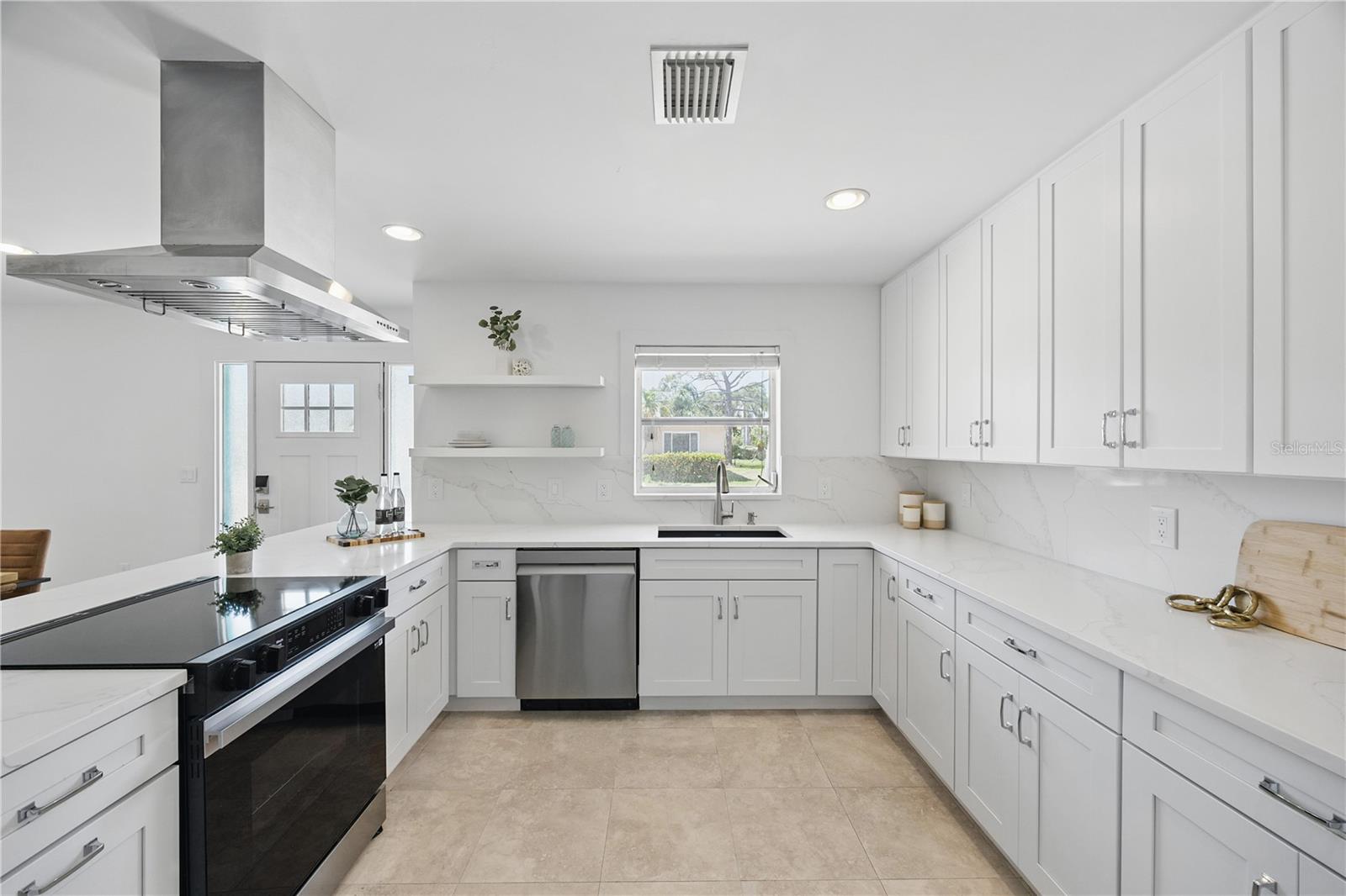 3528 CASABLANCA AVE, ST PETE BEACH, FL, 33706