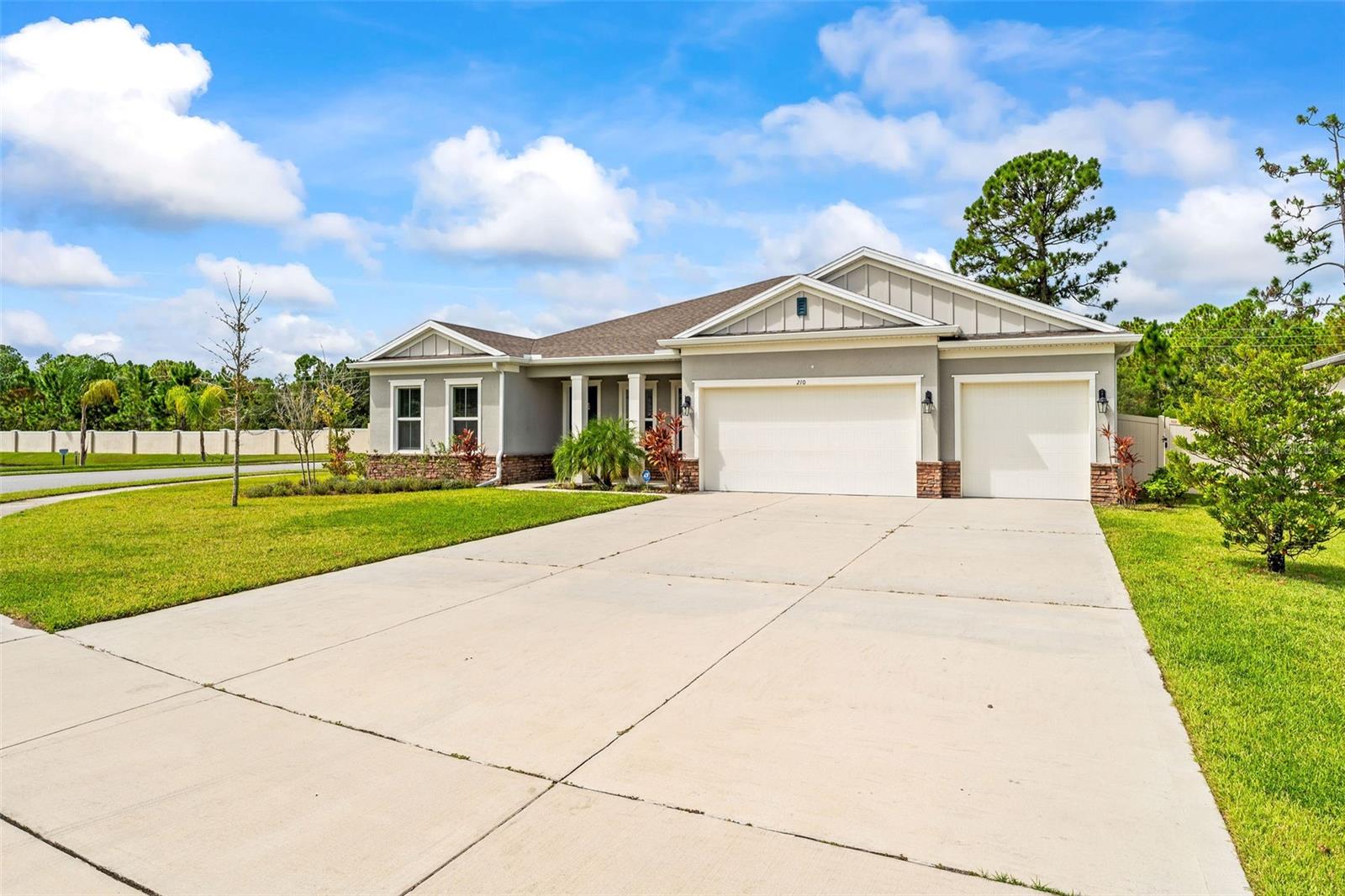 210 CYPRESS TRAIL DR, ORMOND BEACH, FL, 32174