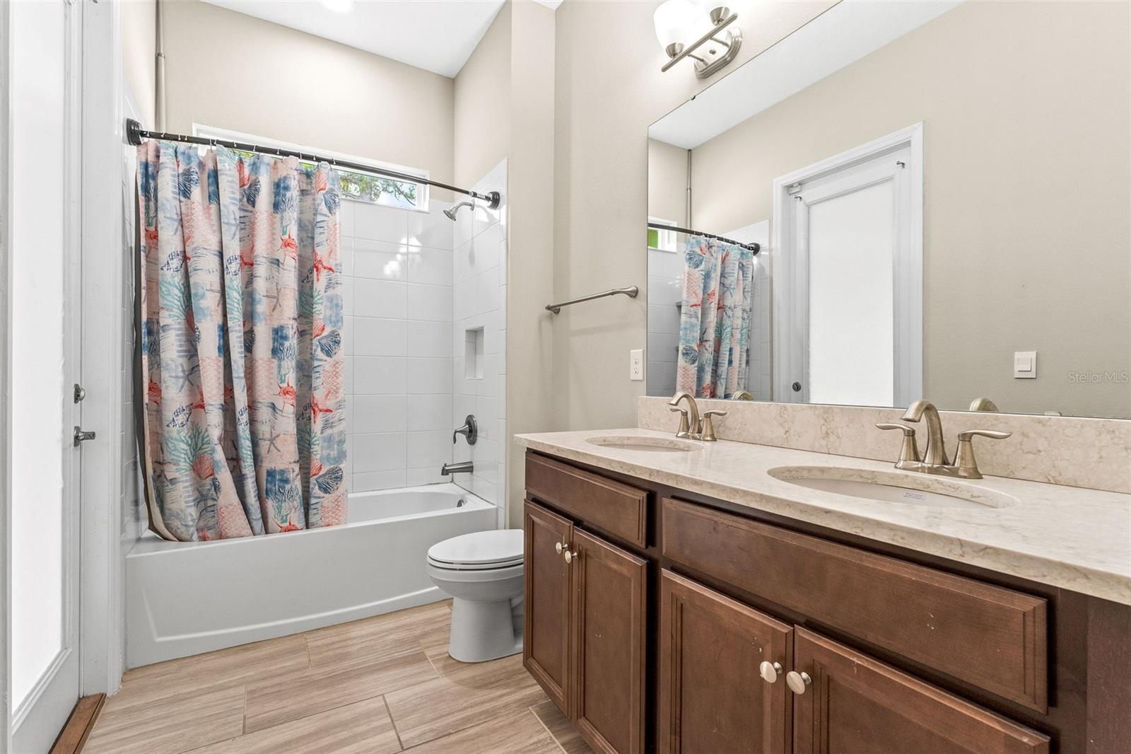 210 CYPRESS TRAIL DR, ORMOND BEACH, FL, 32174