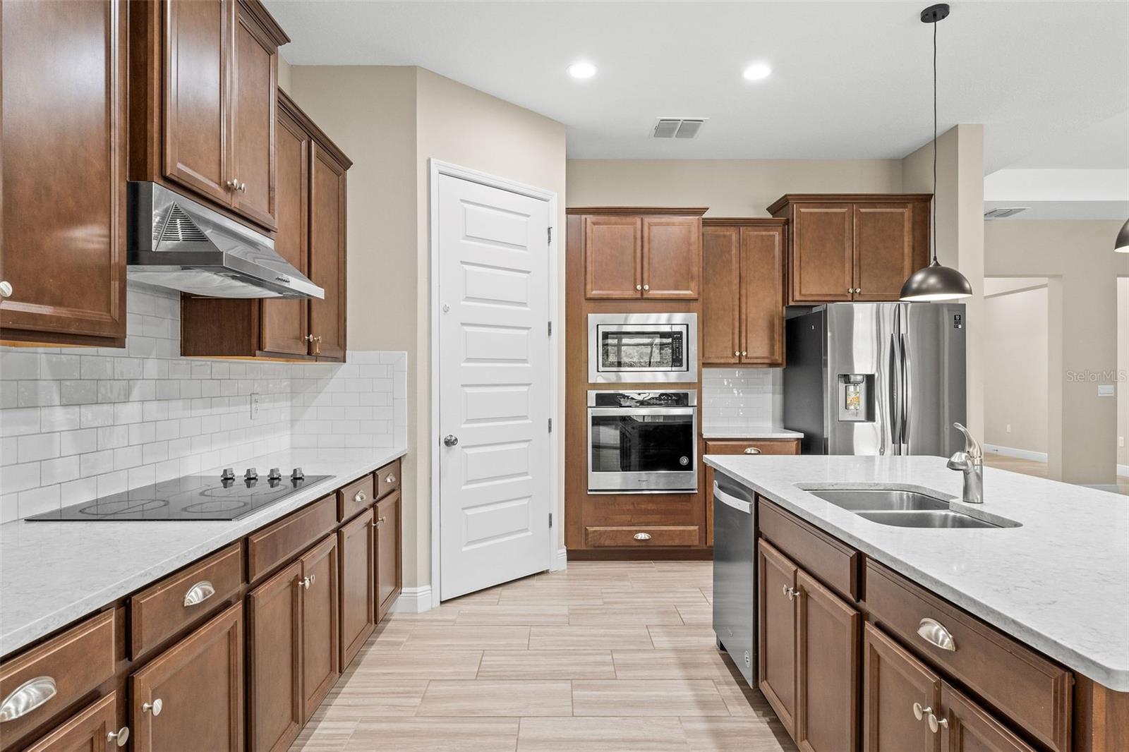 210 CYPRESS TRAIL DR, ORMOND BEACH, FL, 32174