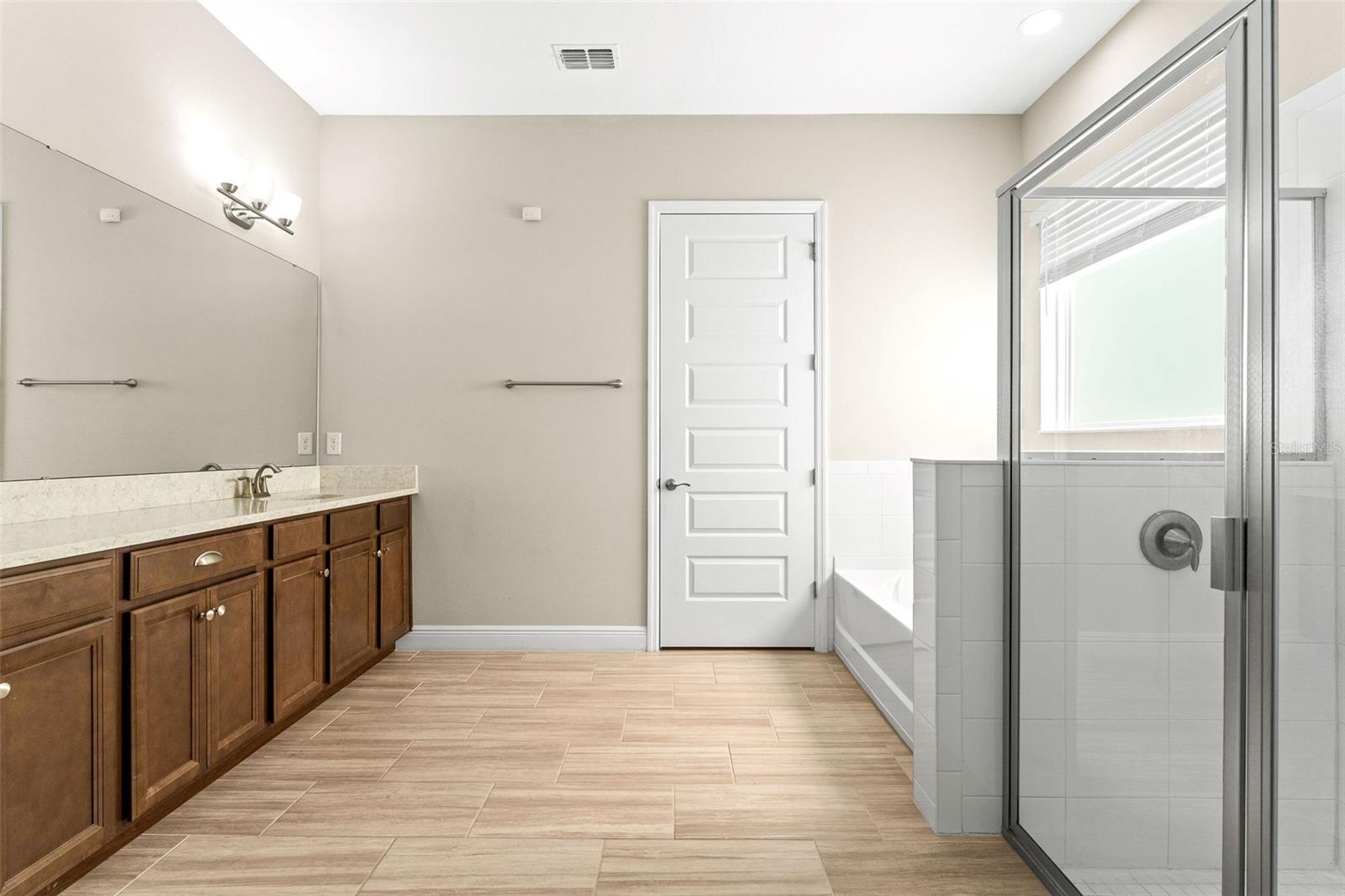 210 CYPRESS TRAIL DR, ORMOND BEACH, FL, 32174