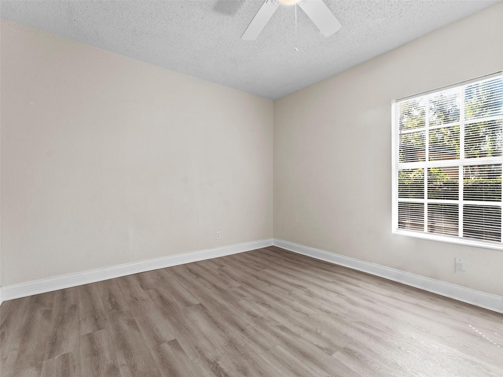 8210 N KLONDYKE ST #1, TAMPA, FL, 33604