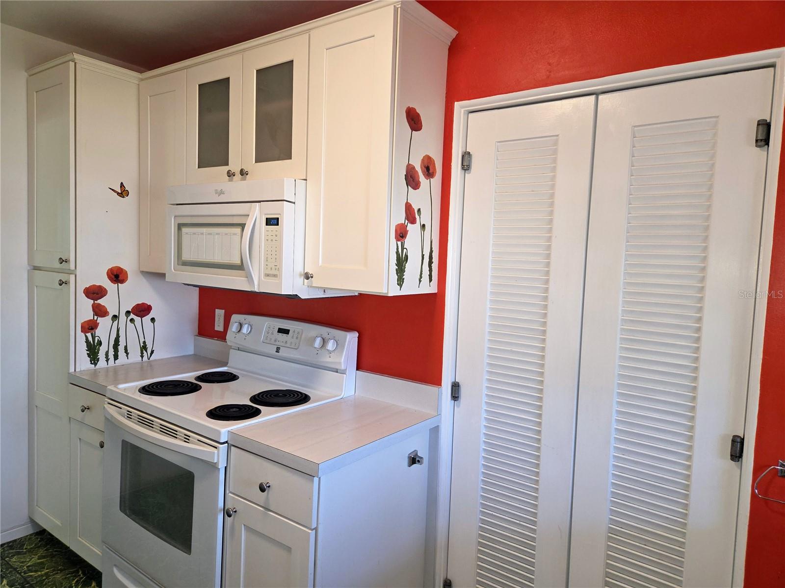 5141 38TH ST S, ST PETERSBURG, FL, 33711