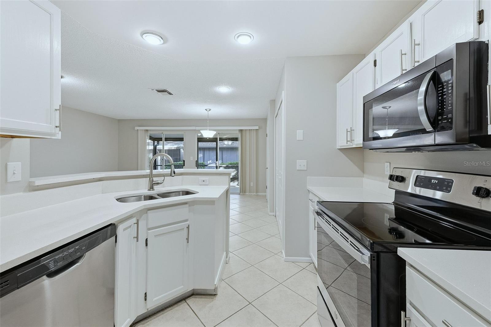 2530 LANCASTER CT, APOPKA, FL, 32703