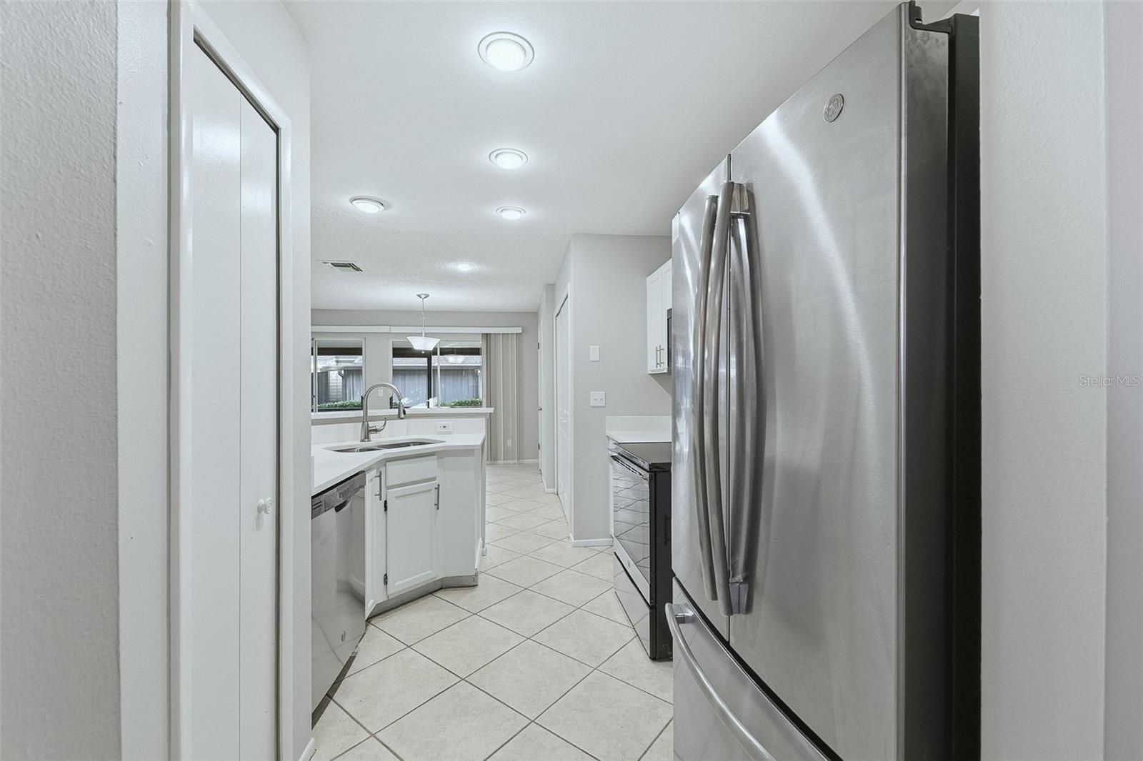 2530 LANCASTER CT, APOPKA, FL, 32703