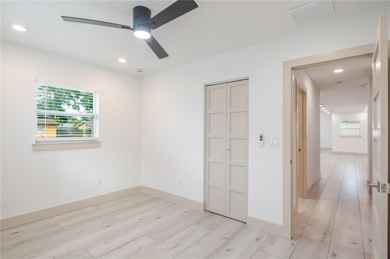 4712 W BAY AVE, TAMPA, FL, 33616