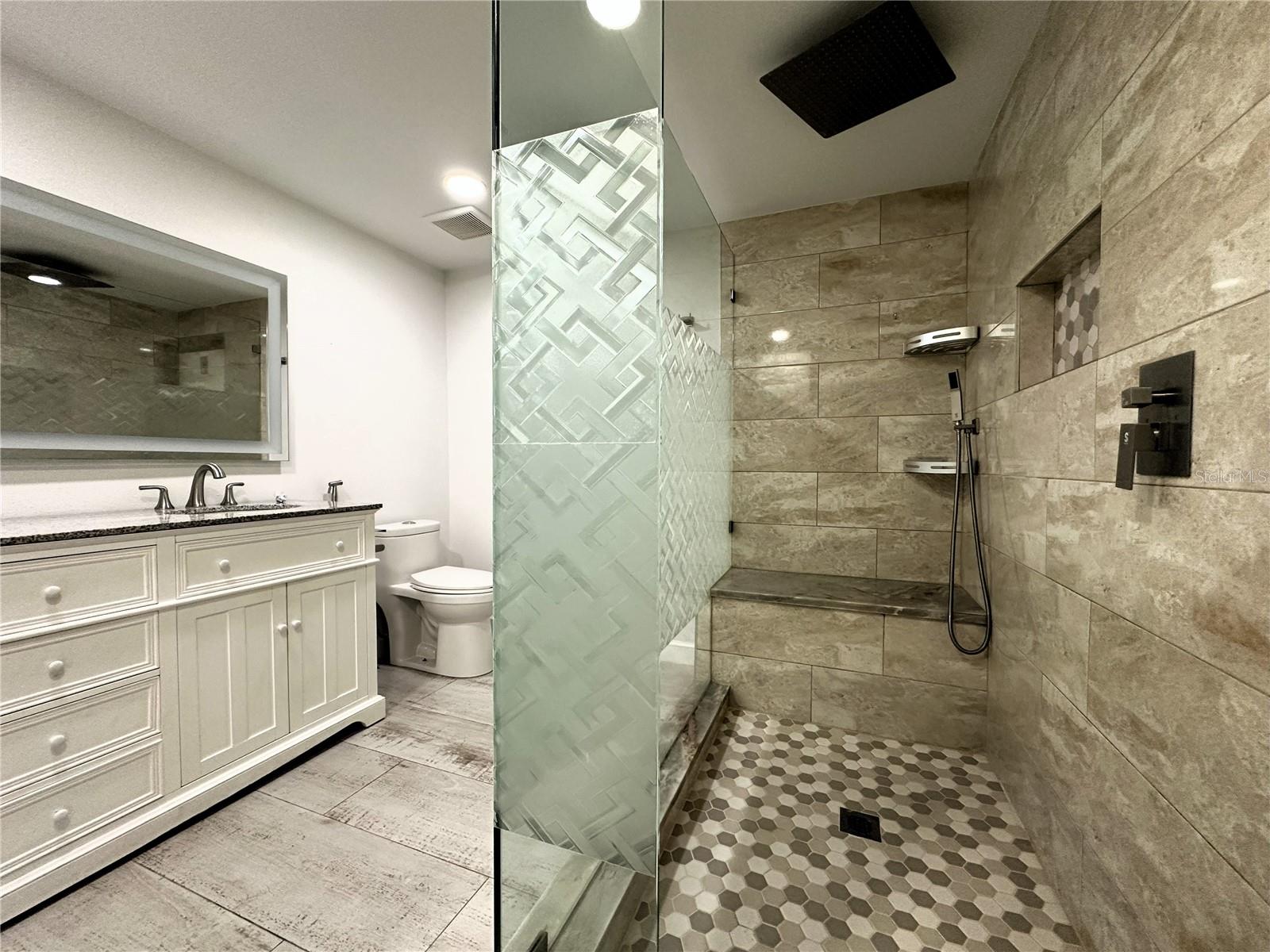 6507 ELLIOT DR, TAMPA, FL, 33615