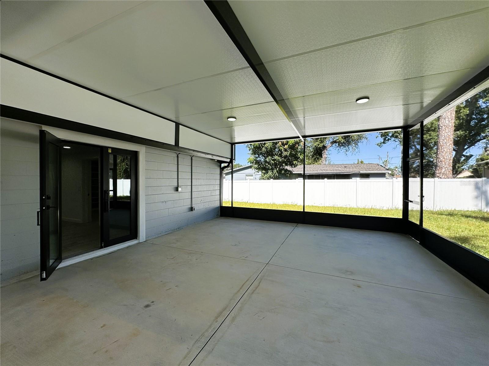 6507 ELLIOT DR, TAMPA, FL, 33615