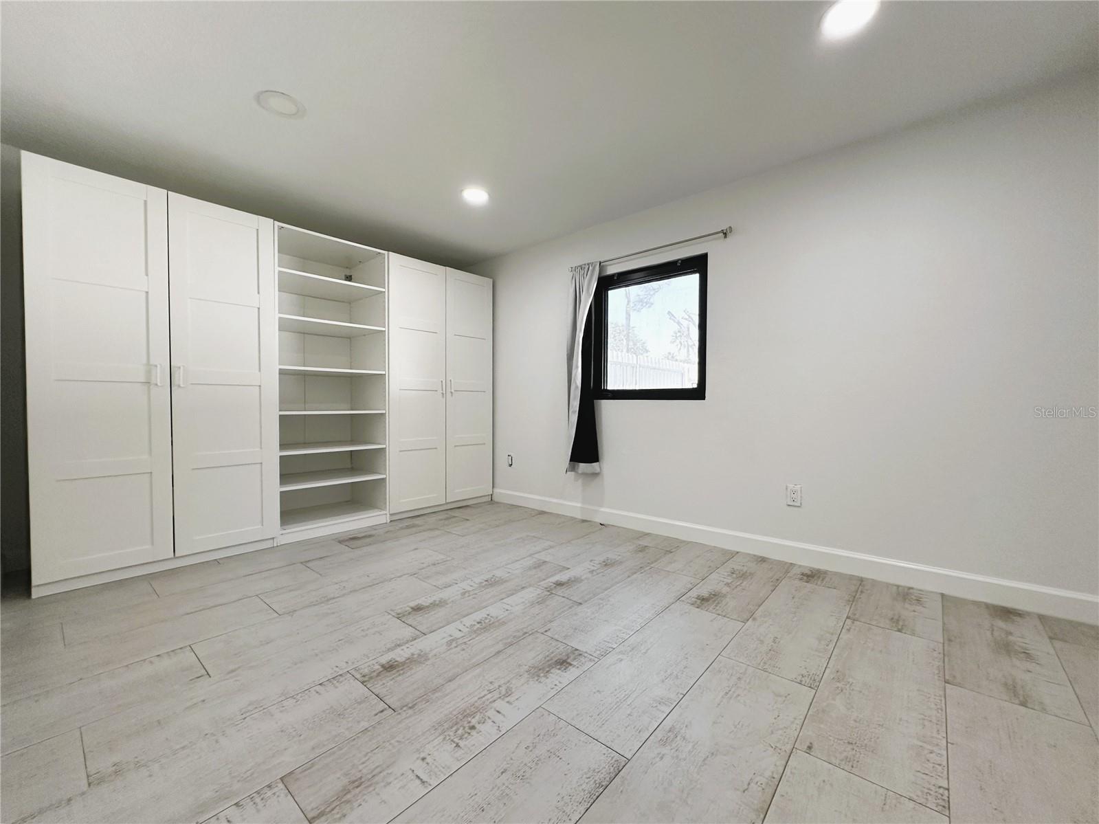 6507 ELLIOT DR, TAMPA, FL, 33615