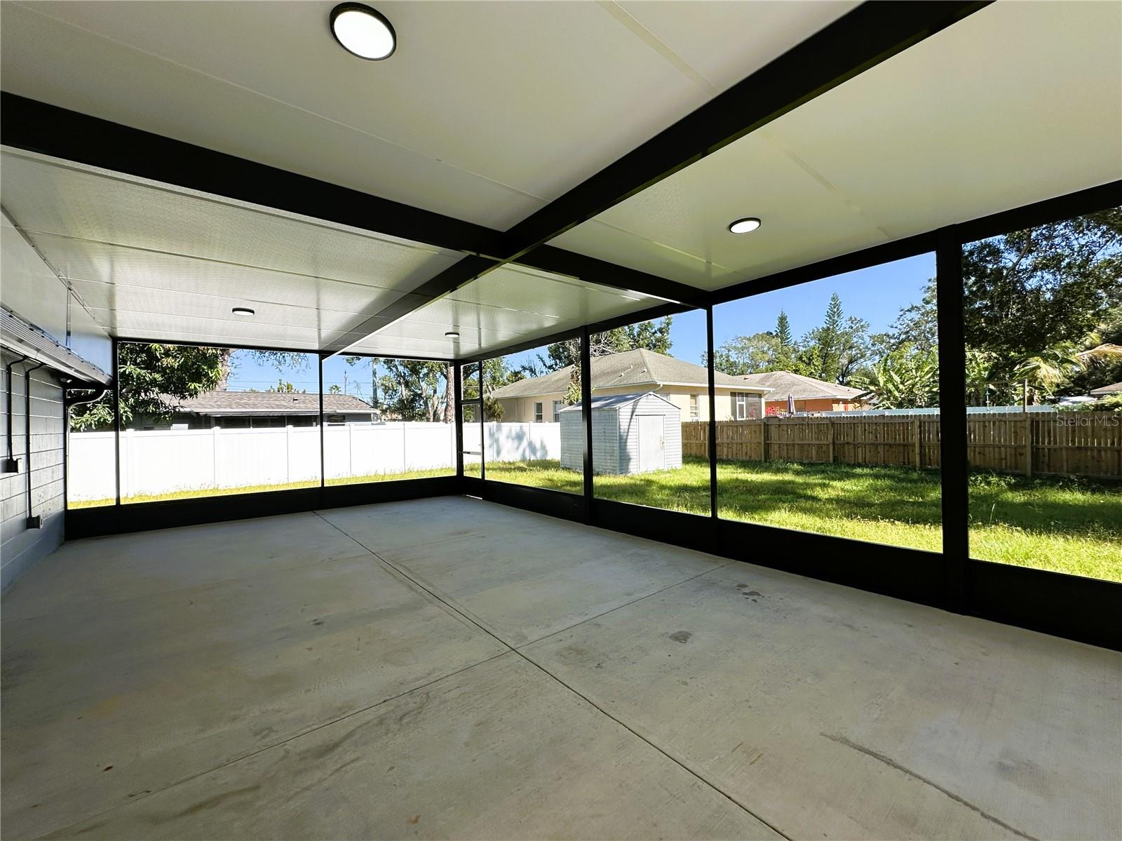 6507 ELLIOT DR, TAMPA, FL, 33615