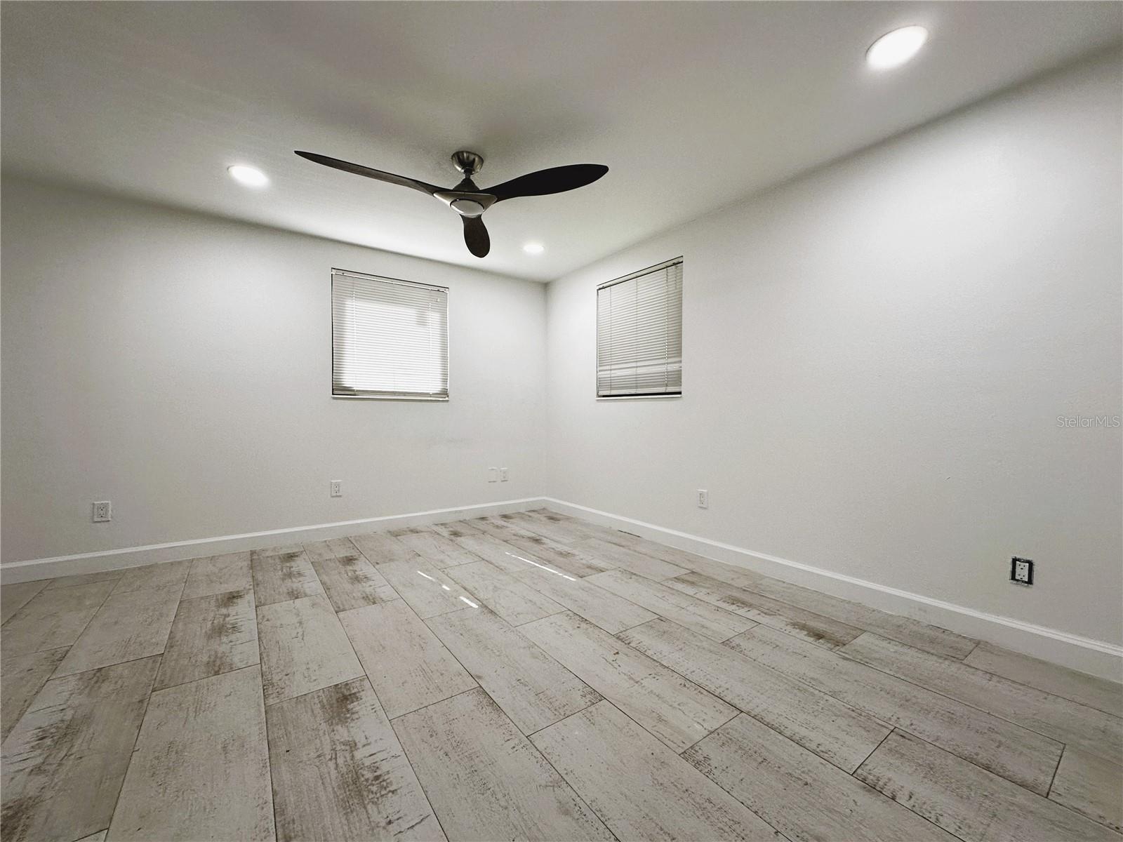 6507 ELLIOT DR, TAMPA, FL, 33615