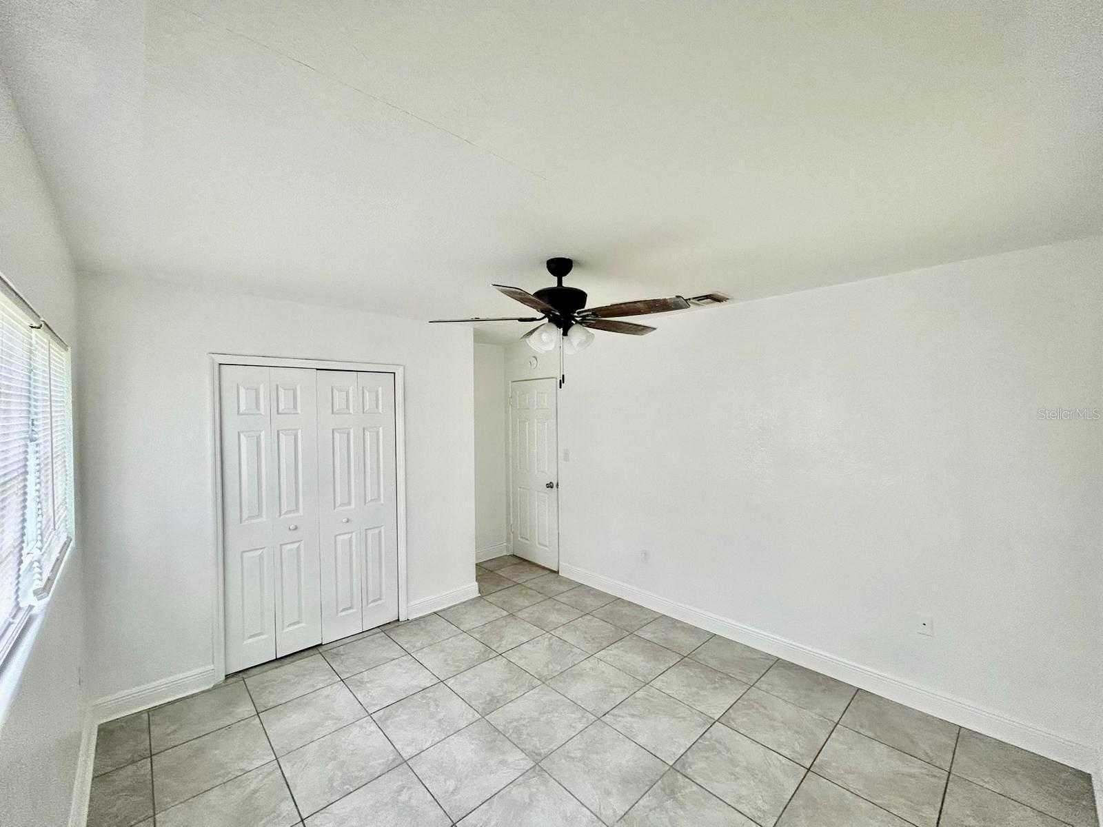 213 W BUCHANON AVE, ORLANDO, FL, 32809