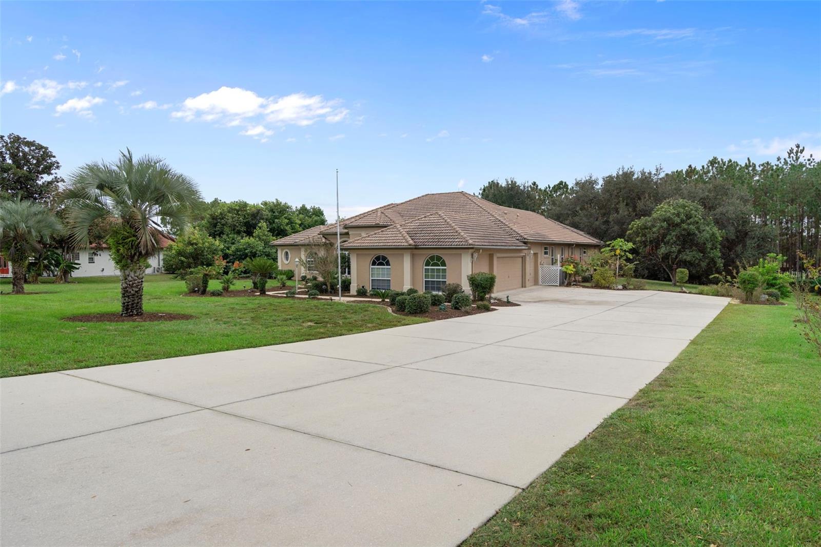 576 W FENWAY DR, HERNANDO, FL, 34442