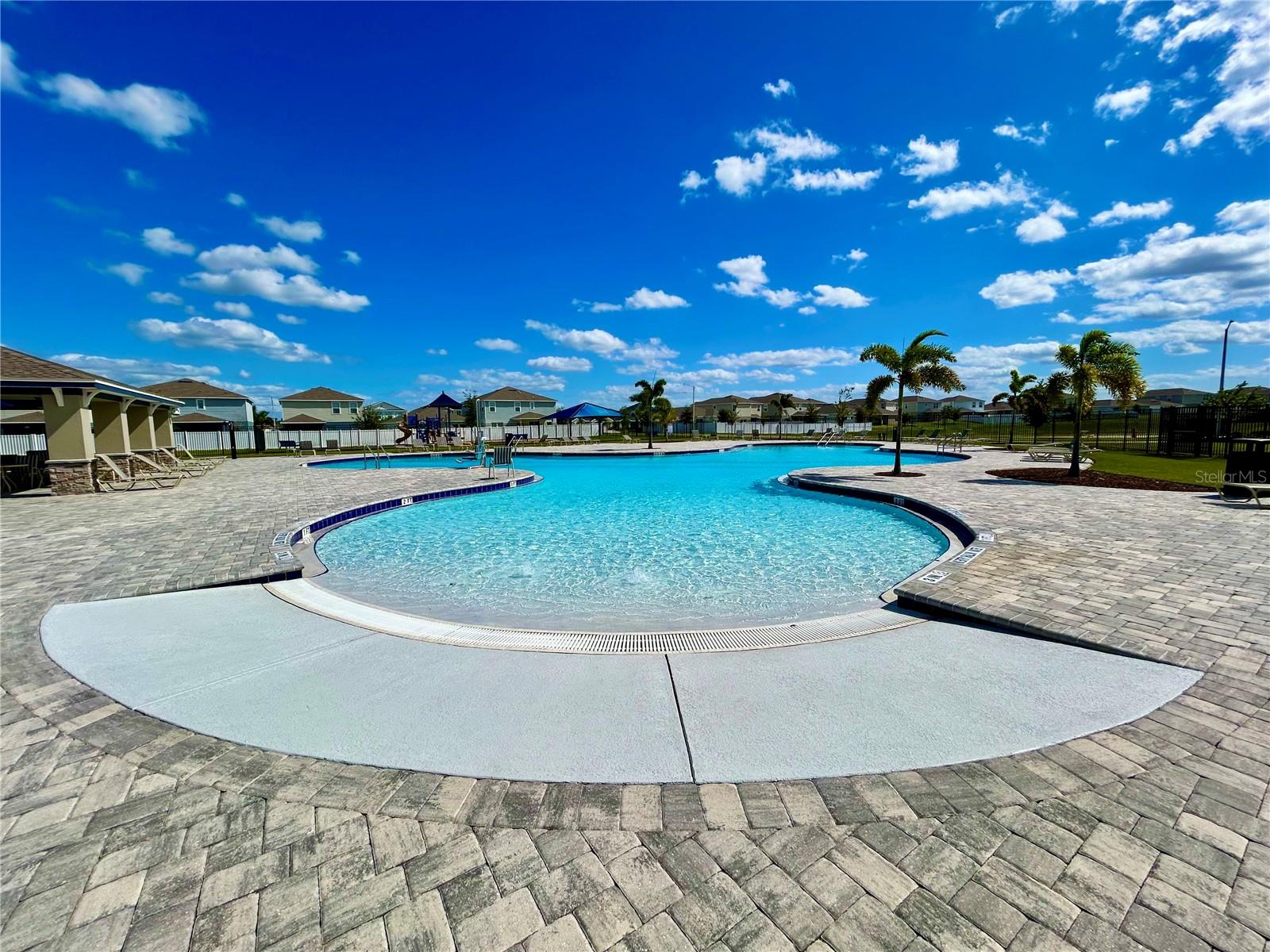 2611 TULIP DR, DAVENPORT, FL, 33837