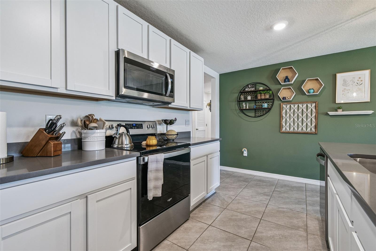 3139 SILVER DATE DR, WIMAUMA, FL, 33598