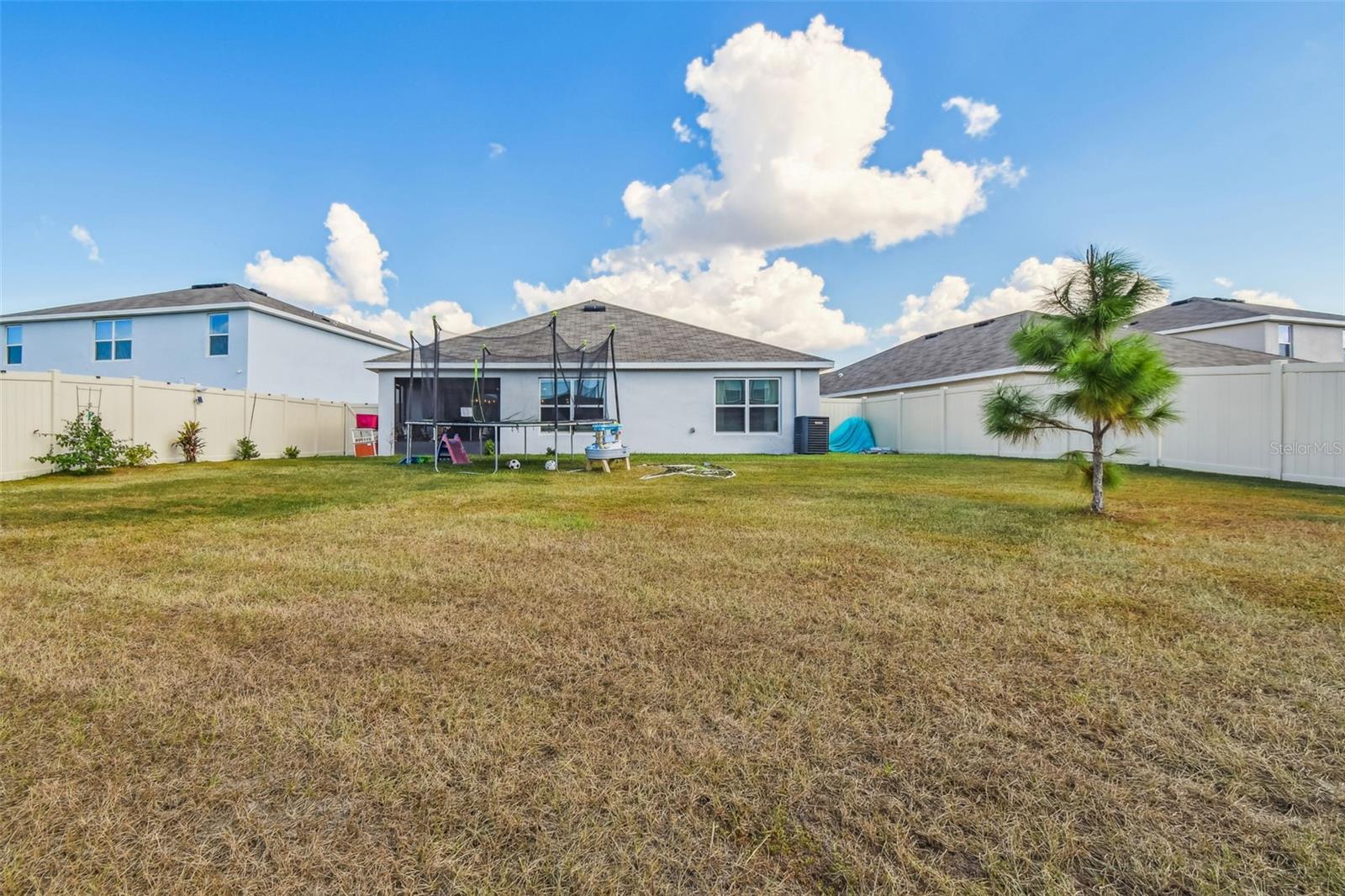 3139 SILVER DATE DR, WIMAUMA, FL, 33598