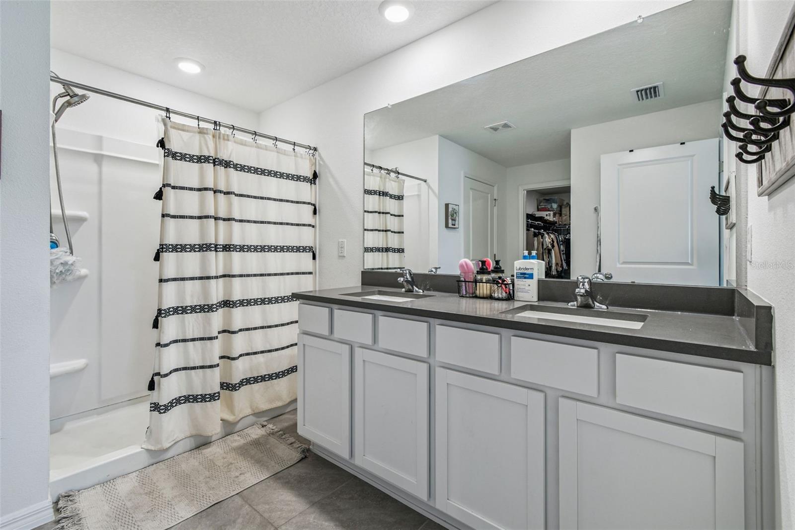 3139 SILVER DATE DR, WIMAUMA, FL, 33598