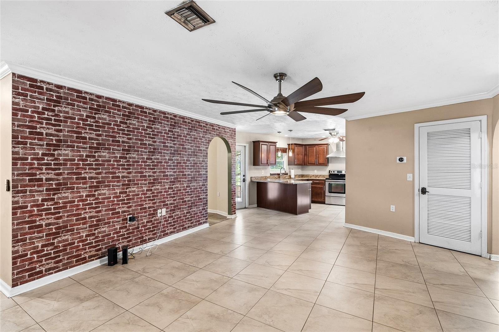 7415 LAKE FOREST CIR, PORT RICHEY, FL, 34668