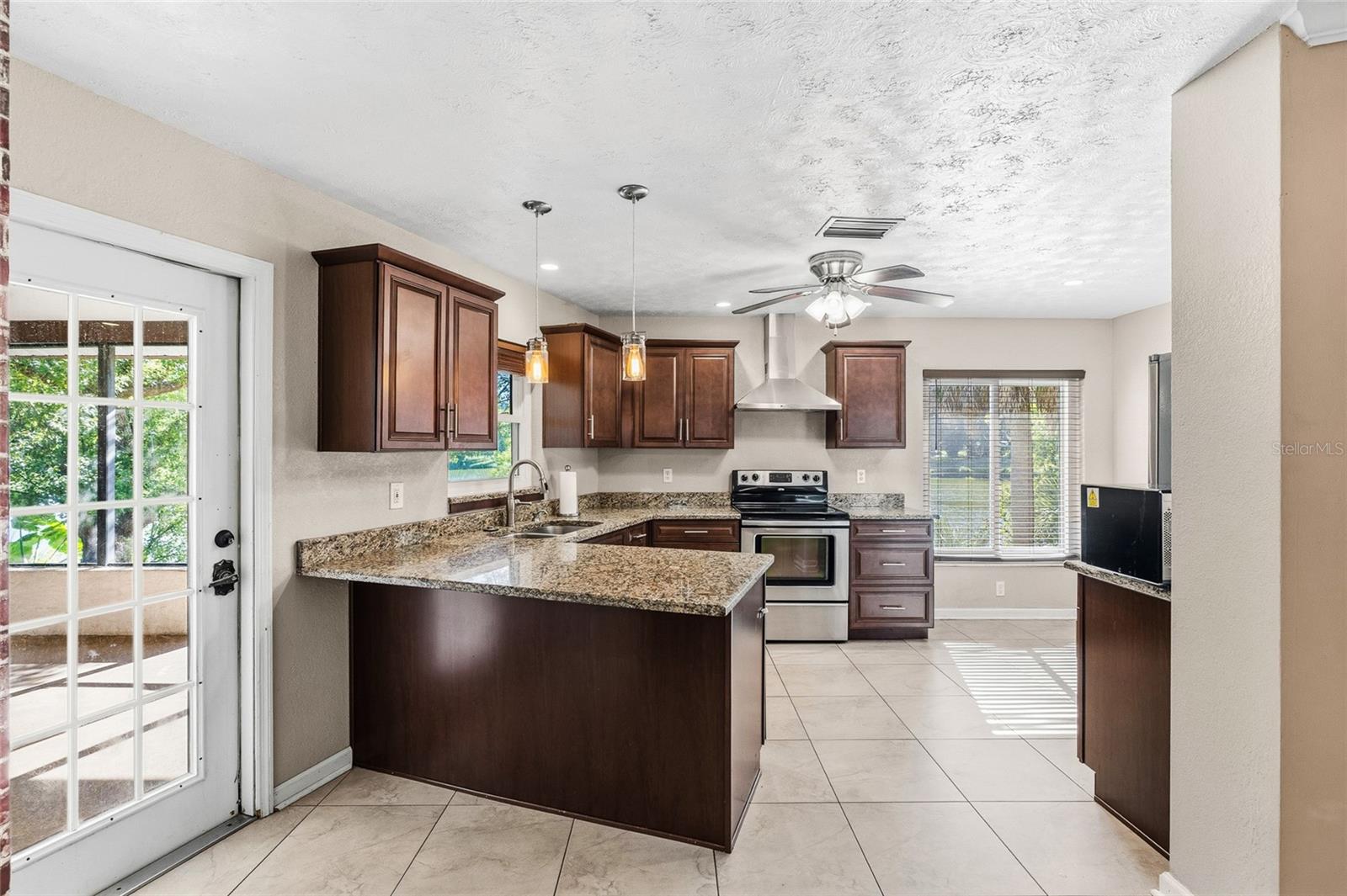 7415 LAKE FOREST CIR, PORT RICHEY, FL, 34668