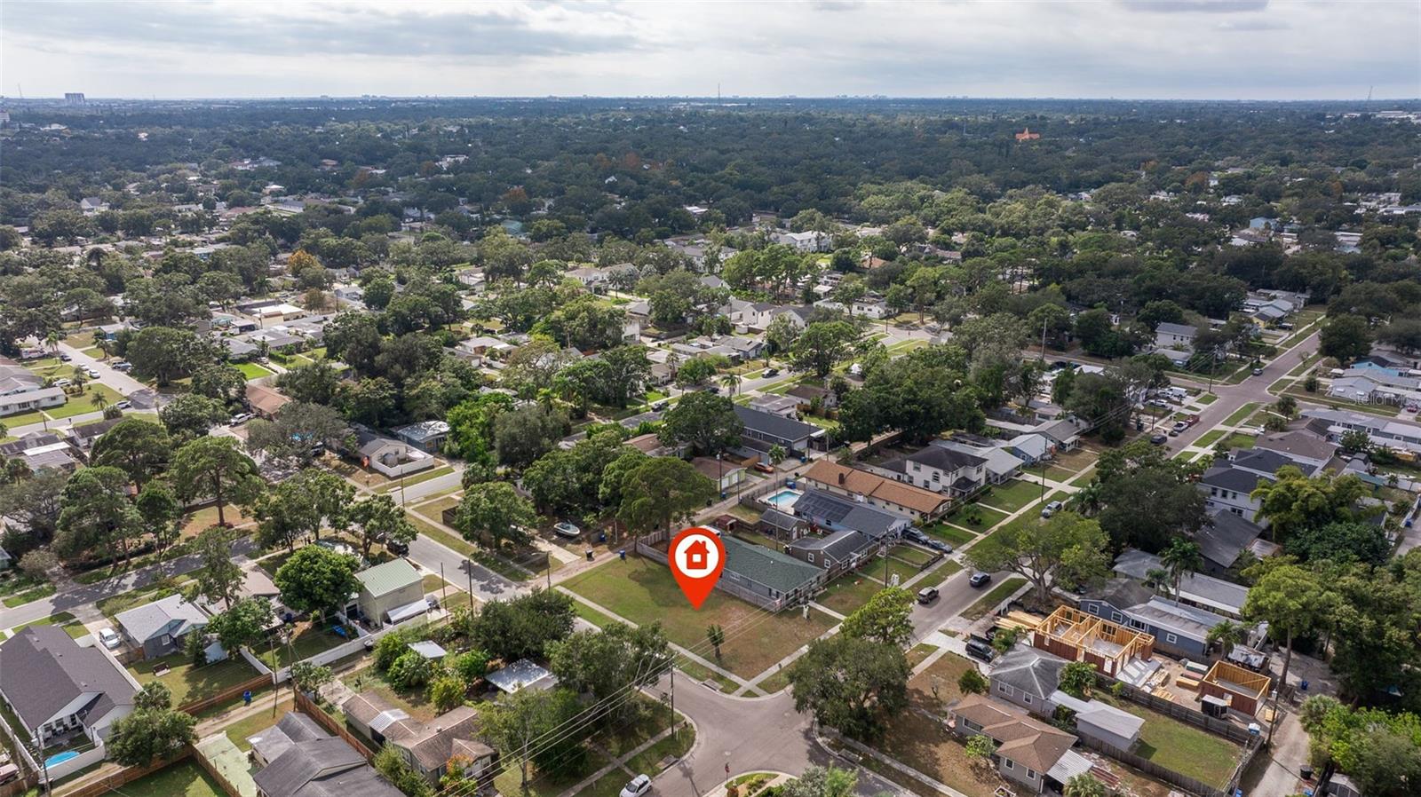 700 48TH AVE N, ST PETERSBURG, FL, 33703