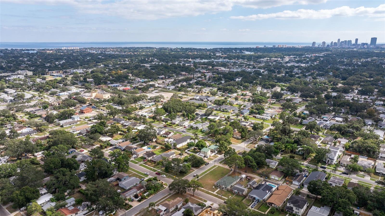 700 48TH AVE N, ST PETERSBURG, FL, 33703