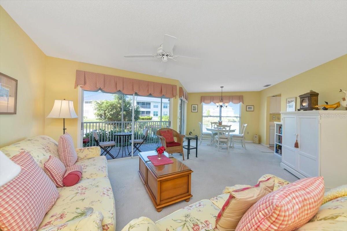 841 AUDUBON DR #841, BRADENTON, FL, 34209