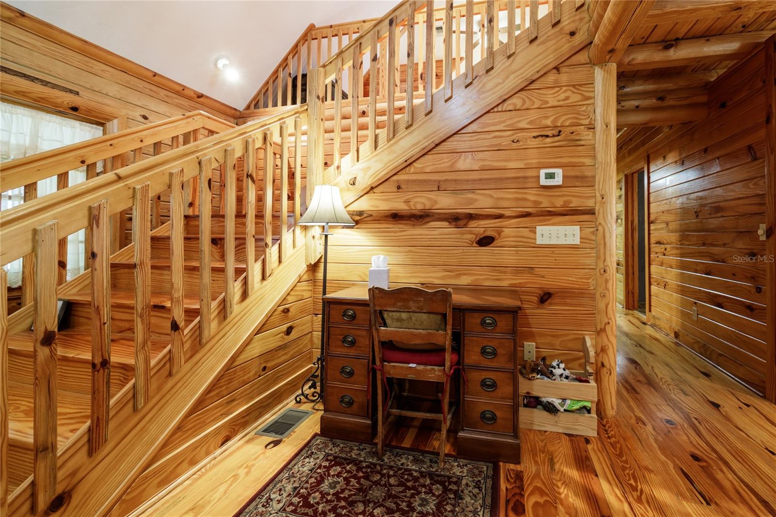 239 RILEY LAKE DR, HAWTHORNE, FL, 32640