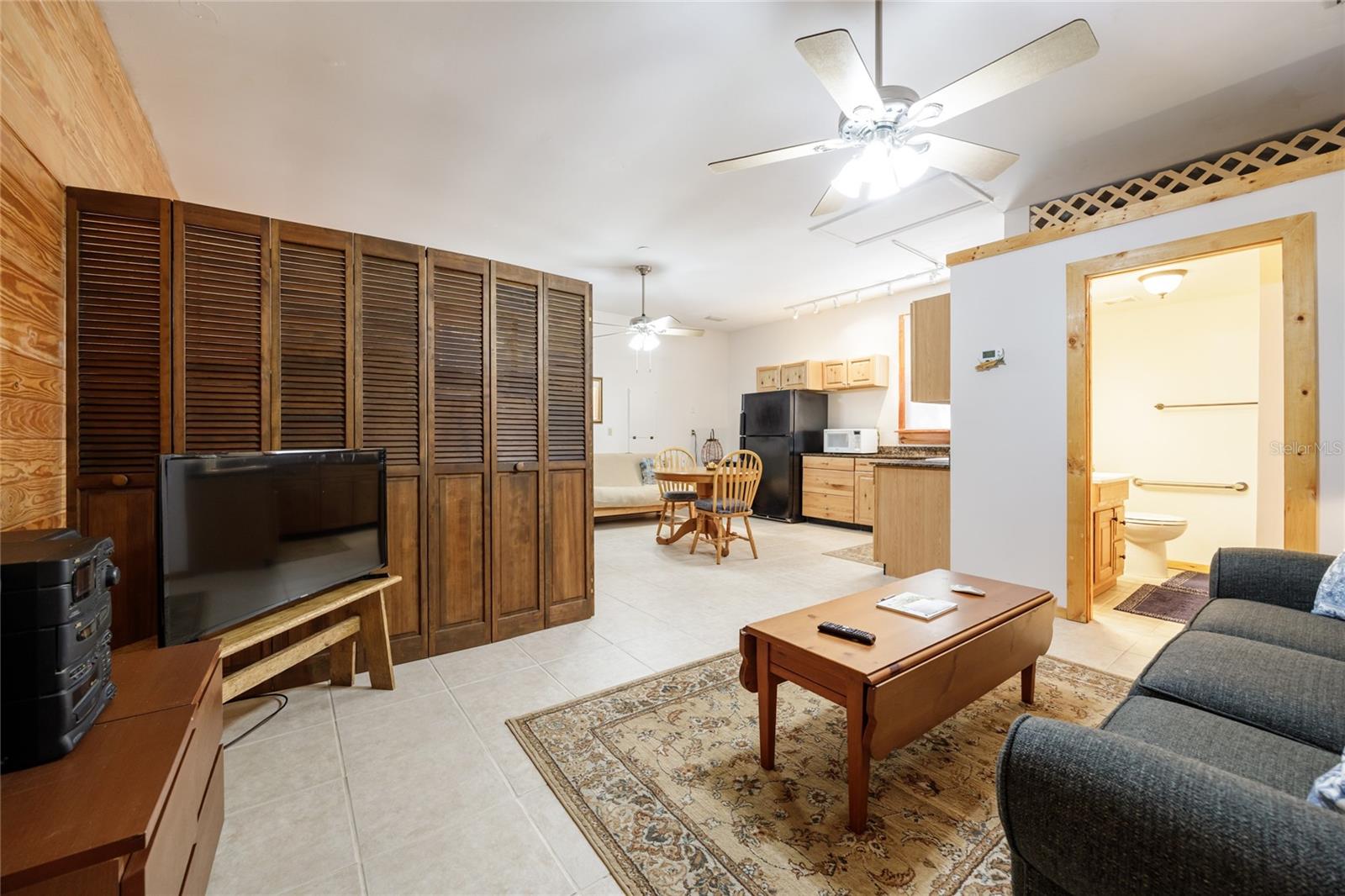 239 RILEY LAKE DR, HAWTHORNE, FL, 32640